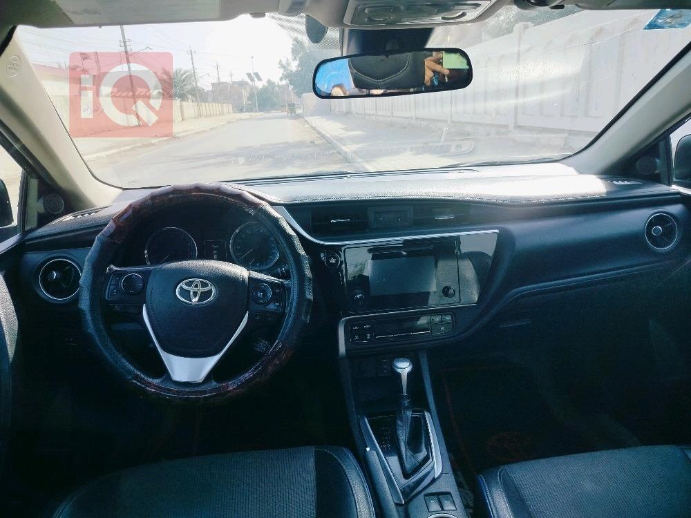 تويوتا كورولا